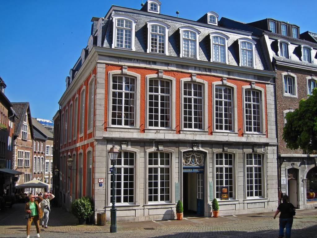 Platinium Hotel